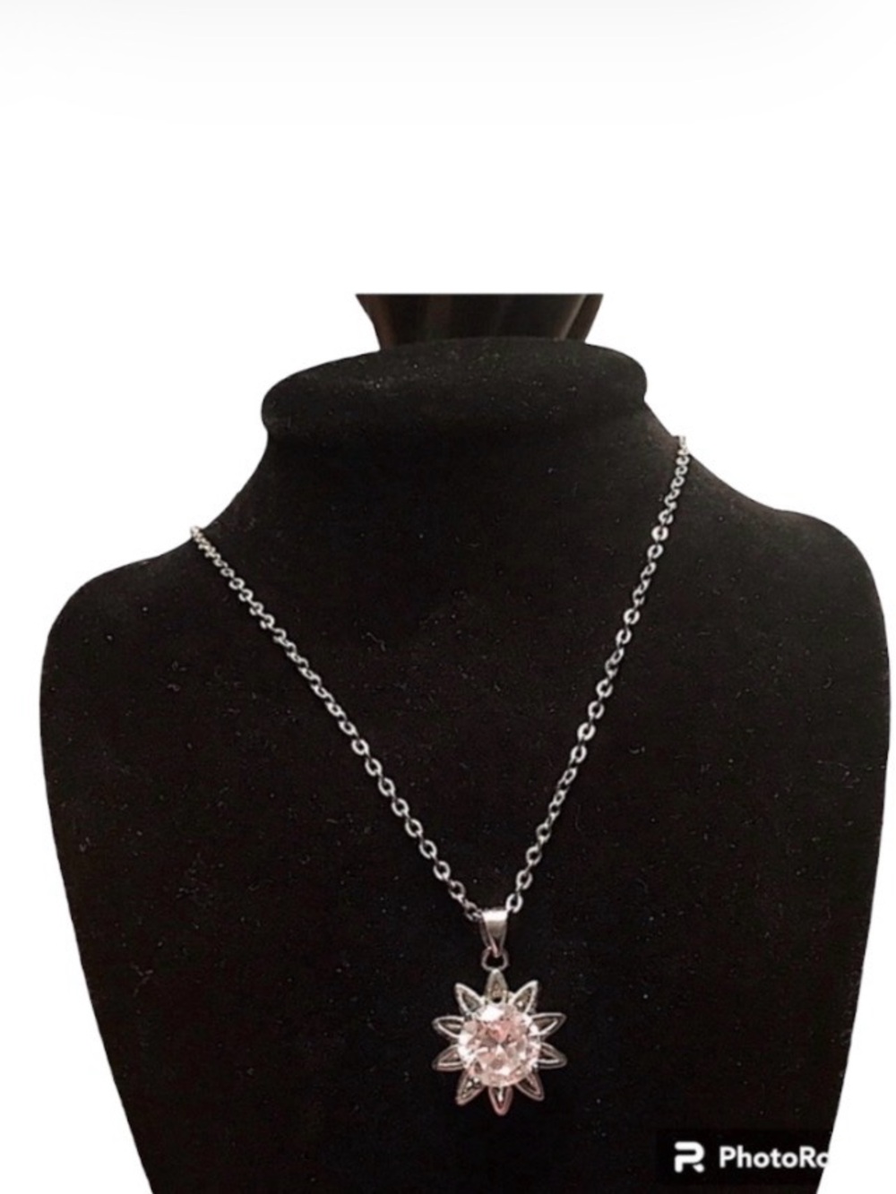 Starburst Pendant Necklace NWOT